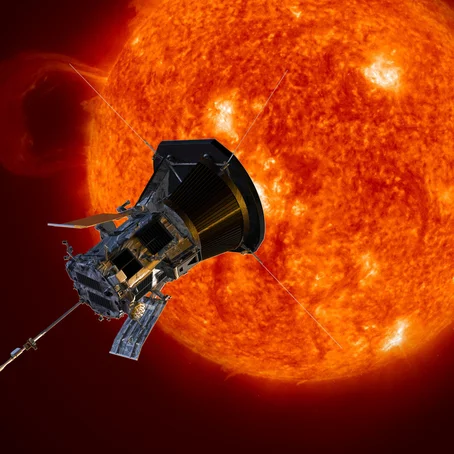 Parker Solar Probe met zon op achtergrond